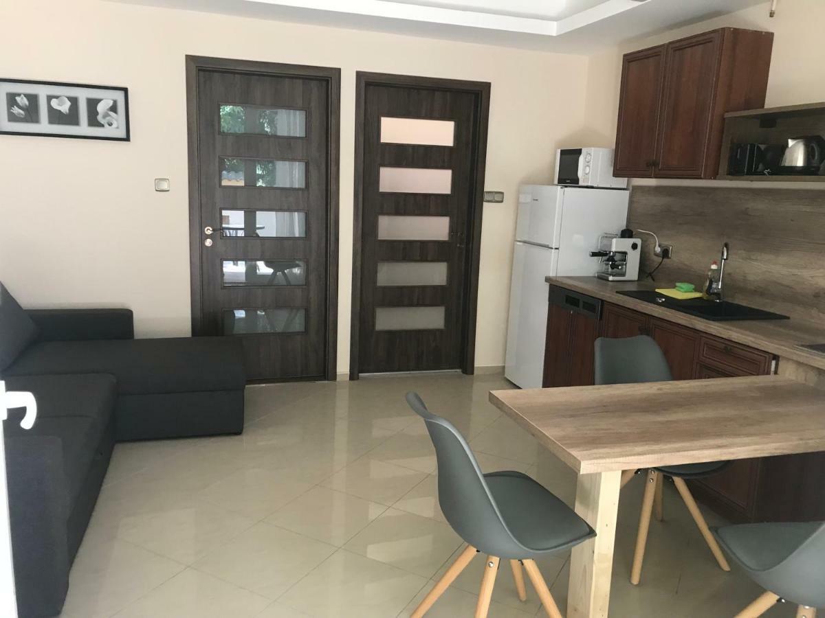 Happy Sun Medences Apartman ชิโอฟก ภายนอก รูปภาพ