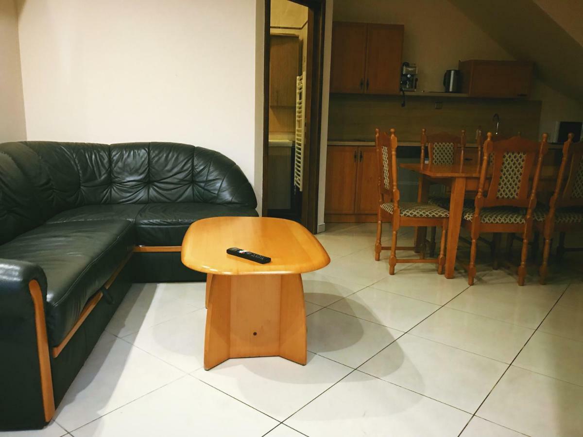 Happy Sun Medences Apartman ชิโอฟก ภายนอก รูปภาพ